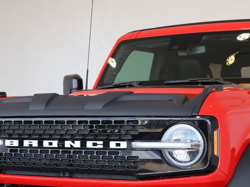 Used 2021 Ford Bronco Wildtrak AWD/4WD image 51
