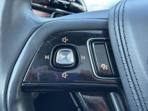 Certified 2023 Lincoln Aviator Reserve w/ Equipment Group 201A image 19