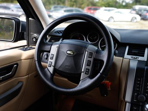 Used 2008 Land Rover Range Rover Sport HSE image 26