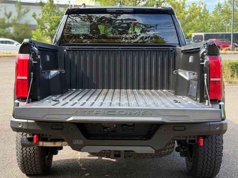 Used 2026 Toyota Tacoma TRD Pro w/ Tow Tech Package AWD/4WD image 11