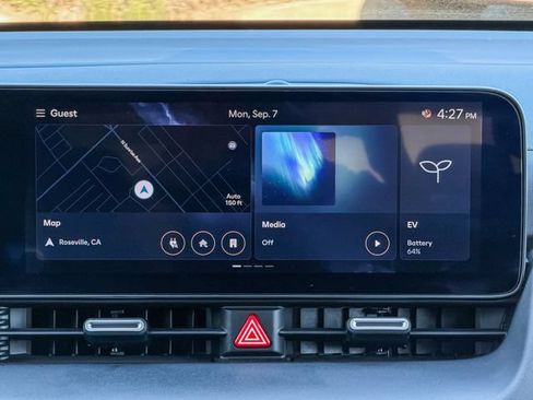 Certified 2025 Hyundai Ioniq 5 SE RWD image 16