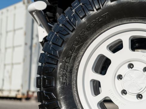 New 2025 Ford Bronco Heritage Edition image 26