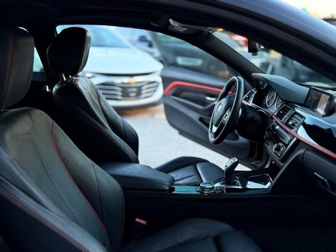 Used 2014 BMW 435i Coupe image 12
