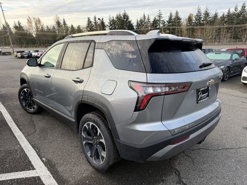 New 2026 Chevrolet Equinox LT image 6