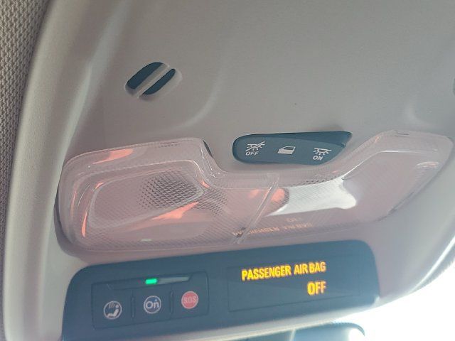 Certified 2024 Buick Encore GX Preferred AWD/4WD image 30