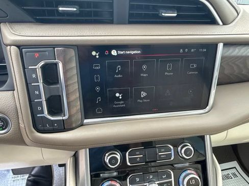 Used 2022 GMC Yukon Denali AWD/4WD image 21