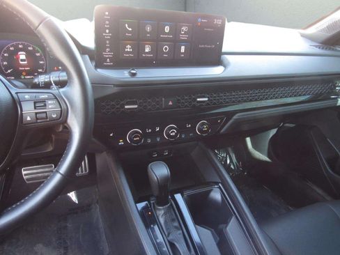Used 2024 Honda Accord Sport image 17