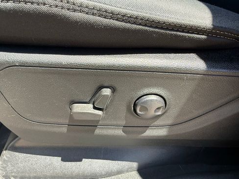 Used 2022 RAM 1500 Big Horn AWD/4WD image 34