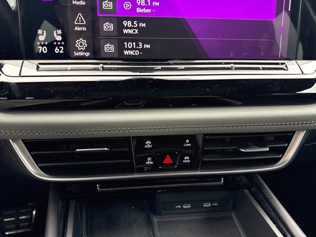 Used 2024 Volkswagen Atlas Peak Edition SEL AWD/4WD image 20