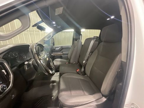 Used 2023 Chevrolet Silverado 2500 LT w/ Convenience Package AWD/4WD image 9