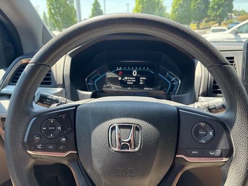 Used 2019 Honda Odyssey EX image 14