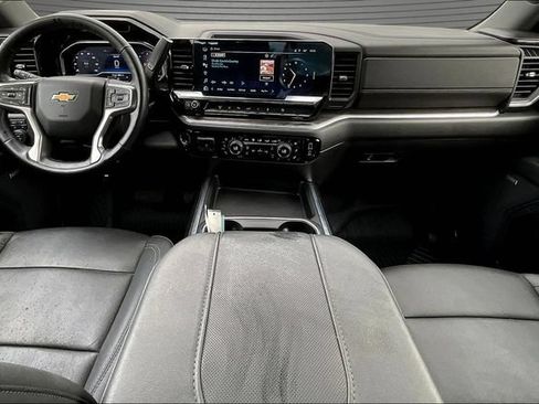 Used 2024 Chevrolet Silverado 2500 LTZ w/ LTZ Plus Package AWD/4WD image 8