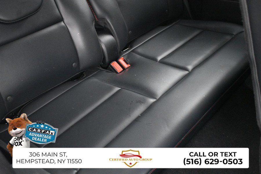 Used 2025 Ford Explorer ST-Line w/ ST-Line Street Pack AWD/4WD image 34