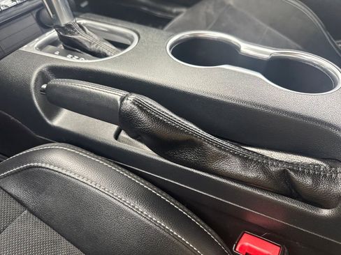 Used 2019 Ford Mustang GT image 46