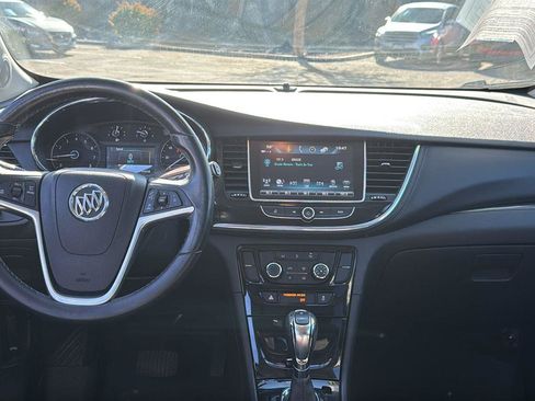 Used 2019 Buick Encore Preferred image 6
