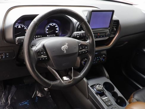 Used 2021 Ford Bronco Sport Outer Banks image 7