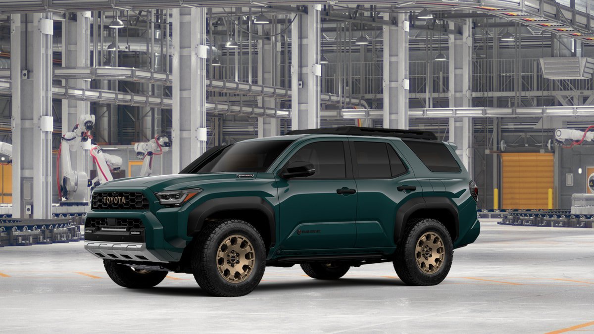 New 2026 Toyota 4Runner Trailhunter AWD/4WD image 2