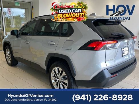 Used 2021 Toyota RAV4 XLE Premium FWD image 67