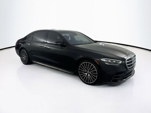 Used 2023 Mercedes-Benz S 500 S 500 image 3