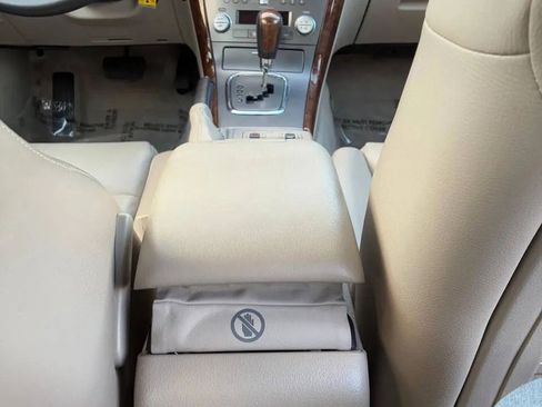 Used 2007 Subaru Legacy 2.5i Limited image 12