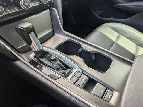 Used 2022 Honda Accord Sport image 21