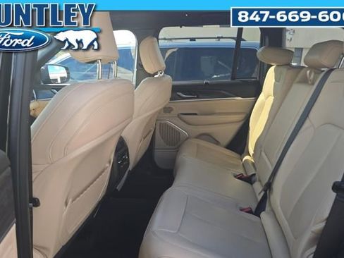 Used 2022 Jeep Grand Cherokee Limited 4xe w/ Luxury Tech Group II AWD/4WD image 10