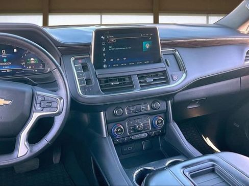 Used 2022 Chevrolet Tahoe LT w/ LT Signature Plus Package image 6