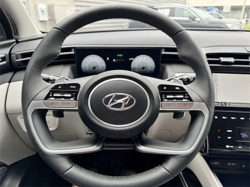 Used 2024 Hyundai Tucson Limited image 27
