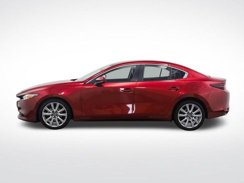 Used 2019 MAZDA MAZDA3 Sedan FWD image 2