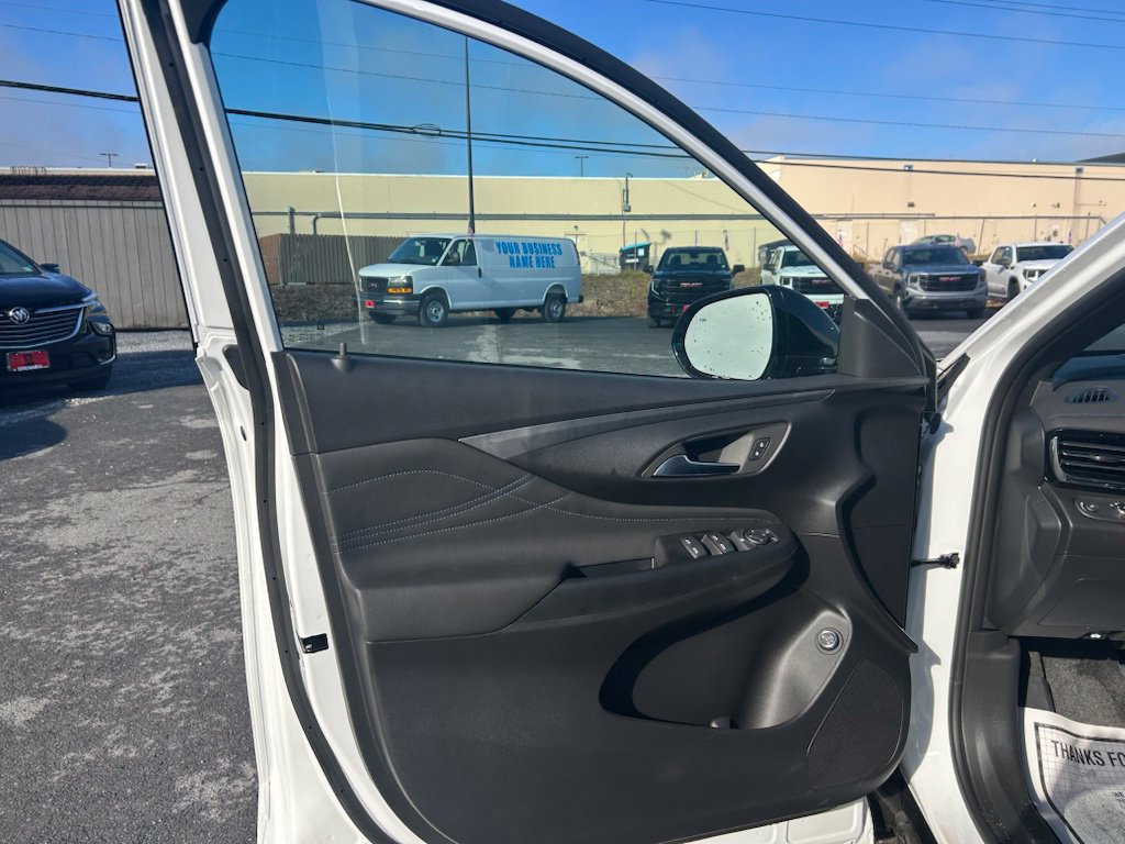 New 2026 Buick Envista Sport Touring w/ Convenience I Package FWD image 16