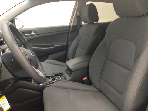 Used 2021 Hyundai Tucson Value FWD image 17