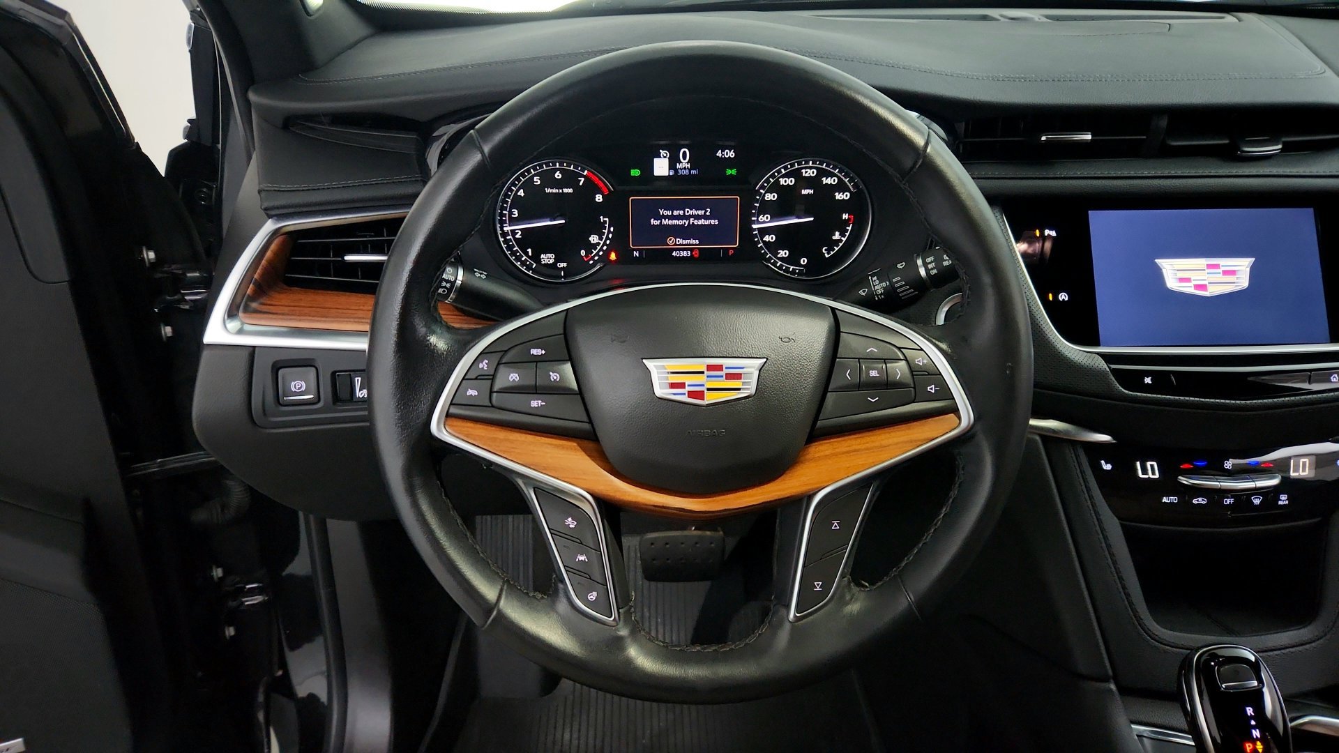 Used 2024 Cadillac XT5 Premium Luxury w/ LPO, Floor Liner Package FWD image 19