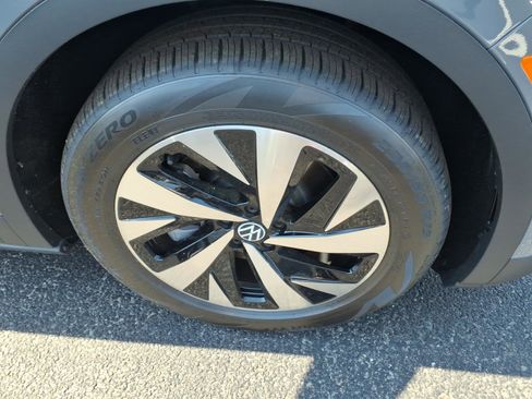 New 2026 Volkswagen ID.4 Pro RWD image 5