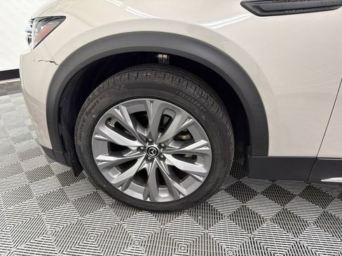 Used 2024 MAZDA CX-90 3.3 Turbo w/ Premium Package AWD/4WD image 12