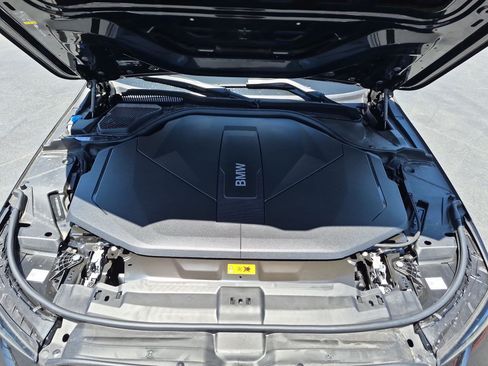 New 2027 BMW i5 eDrive40 w/ Executive Package RWD image 34