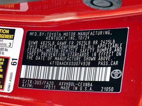 Used 2025 Toyota Camry LE w/ Convenience Package FWD image 32