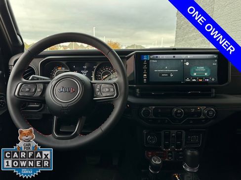 Used 2024 Jeep Wrangler Unlimited Rubicon w/ XTREMEE 35" Tire Package image 7