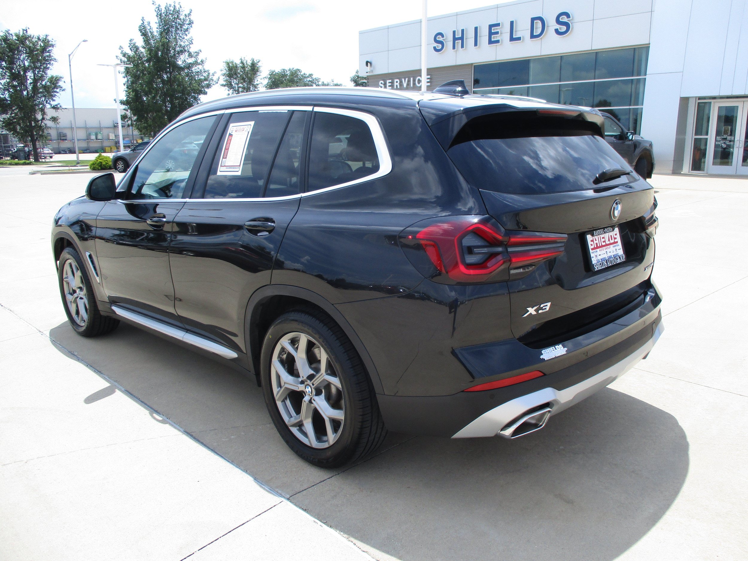 Used 2024 BMW X3 xDrive30i AWD/4WD image 4