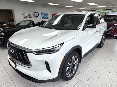 Used 2023 INFINITI QX60 Luxe w/ Cargo Package