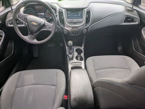 Used 2017 Chevrolet Cruze LT w/ Convenience Package image 20
