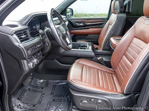 Used 2024 GMC Yukon Denali Ultimate image 9