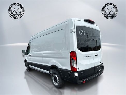 New 2025 Ford Transit 250 148 Medium Roof image 4