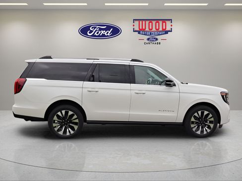 New 2026 Ford Expedition Max Platinum w/ Driver's Package AWD/4WD image 2