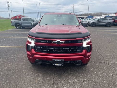 Used 2024 Chevrolet Silverado 1500 RST AWD/4WD image 2