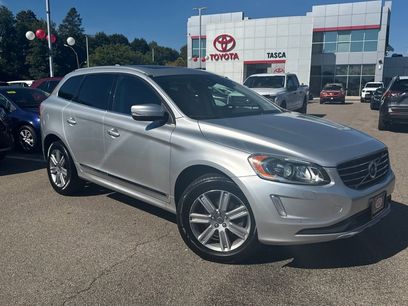 Used 2017 Volvo XC60 T5 Inscription w/ Preferred Option Package