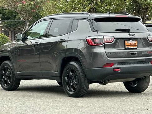 Used 2023 Jeep Compass Trailhawk w/ Sun and Sound Group AWD/4WD image 6