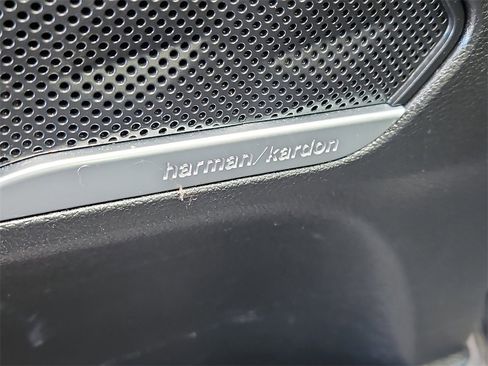 Used 2022 Hyundai Santa Fe Limited image 20