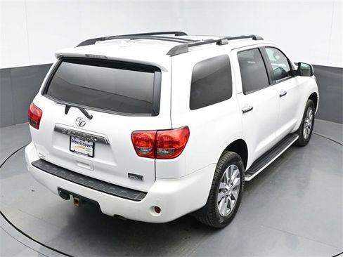 Used 2017 Toyota Sequoia Limited image 47