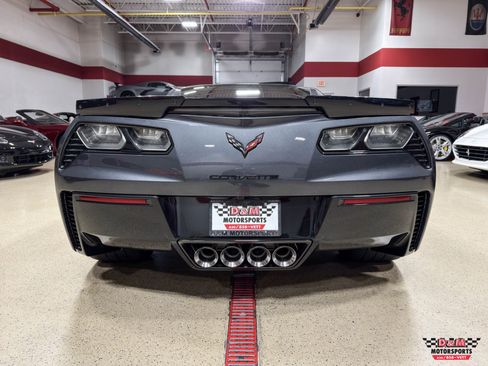 Used 2017 Chevrolet Corvette Z06 Coupe w/ 3LZ RWD image 4