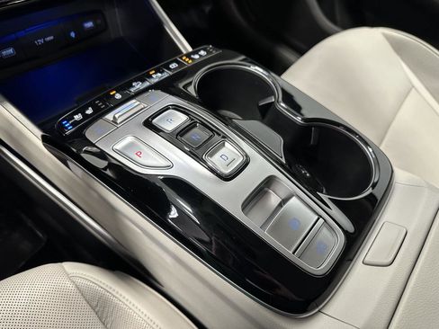 Certified 2023 Hyundai Tucson Limited image 24